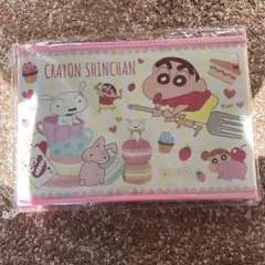 fruits zipper × クレヨンしんちゃん　マルチポーチ FRUITS ZIPPER × クレヨンしんちゃん コラボポーチ - メルカリ