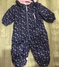 H&M ジャンプスーツ カバーオール EUR74 雪山