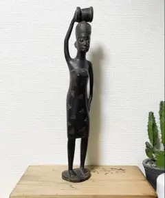 フィリピン イフガオ族 伝統木彫り像ブルル（Bulul）豊作魔除けの