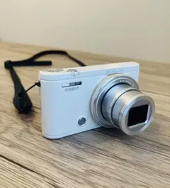 CASIO EX-ZR4100 ホワイト ケース付き CASIO EX-ZR4100 ホワイト ケース付き Amazon | カシオ計算機