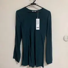 新品　ユニクロ　ビスコース　ブラウス　グリーン　深緑 S