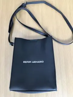 【美品】repipi armario レピピアルマリオ ショルダーバッグ 黒のサムネイル