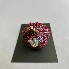 ビーズ刺繍ブローチ　062.