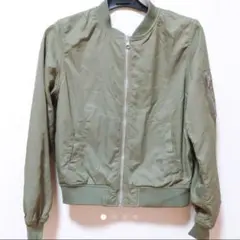 MA-１　リバーシブル　ブルゾン　アウター　カーキ　earth