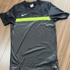 NIKE ドライＴシャツ