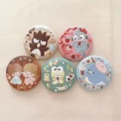 サンリオキャラクターズ　刺繍缶バッジ　5点セット