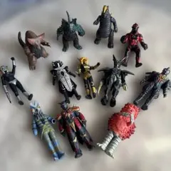 旧ウルトラ怪獣12体セット