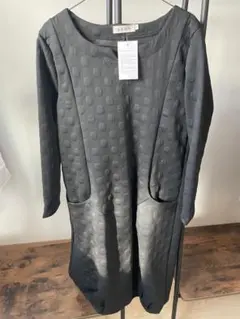 ドットパターン 黒 長袖ワンピース Mサイズ