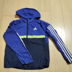 adidas フード付き ・ウィンドブレーカー