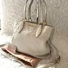 2025年最新】ヴィッテ miumiuの人気アイテム - メルカリ