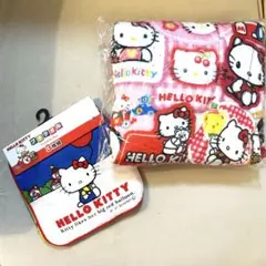⭕️値下⭕️新品サーティワン キティちゃん 50周年ブランケット➕3枚組プチタオル