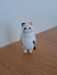 虚無。みけ猫　カプセルトイ