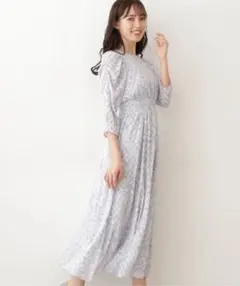 ブラッシュボタニカルフラワープリントワンピース