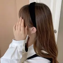 未使用品　カチューシャ　ベロア　黒