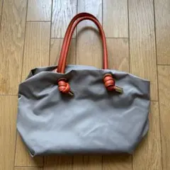 VIOLAd'ORO トートバッグ ベージュ×オレンジのサムネイル