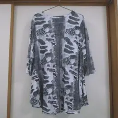 TRUBE 新品 L~LL ゼブラ柄 ペイント風 Aライン チュニック ブラック