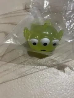 ピクサーファッションリングロイヤルクリアリトルグリーンメン