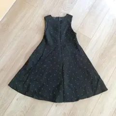 BeBe ノースリーブワンピース ブラック 130cmのサムネイル