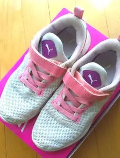 プーマ スニーカー 20センチ