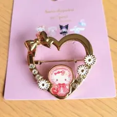 ハローキティ ハート型ブローチ