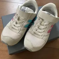 new balance キッズ　スニーカー　21㎝