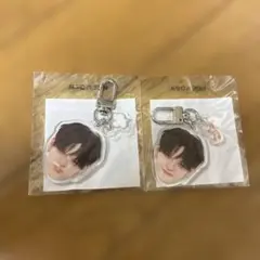 TREASURE 顔アクキー　ヨシ