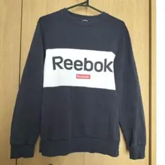 ReebokのTE ビッグ ロゴ 長袖トレーナー