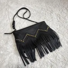 ミロス　フリンジ　ショルダーバッグ　スタッズ　革