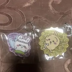 映画ちいかわ ラメアクリルキーホルダー うさぎ　モモンガ2個セットのサムネイル