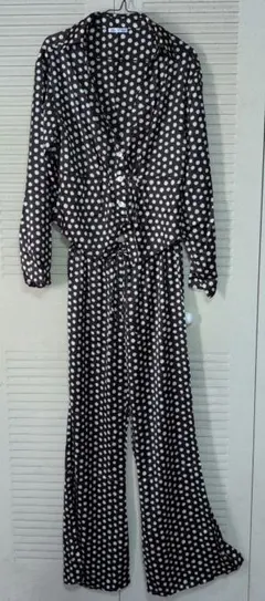 お値下げZARAドット柄セットアップ（上下サイズ違い）