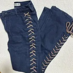 【SHAGGIE×DLEEPYTOWNコラボ】サイドレースアップデニムパンツ