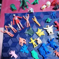 ウルトラマンシリーズ 怪獣フィギュアセット 約30体