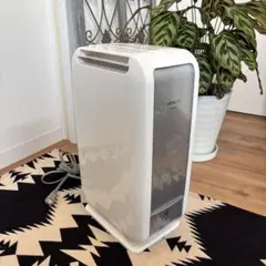 HITACHI 衣類乾燥除湿機 HJS-D562 ホワイト 衣類乾燥除湿機：日立の家電品