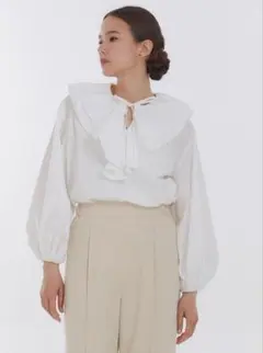 大幅値下げお買い得Sale　美品yori ドットダブルフリルブラウス　36 大幅値下げお買い得Sale 美品yori ドットダブルフリルブラウス