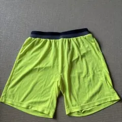 adidas 蛍光イエロー ハーフパンツ 160