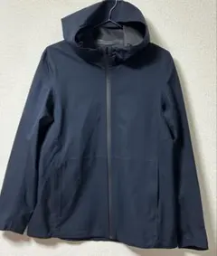 ユニクロ　UNIQLO ブロックテックパーカー　ネイビー　Lサイズ