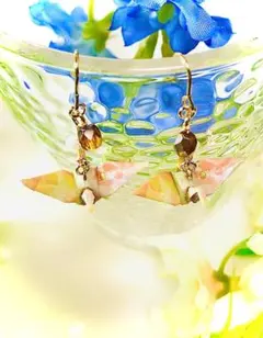 Item thumbnail for item ccdf766d-8ec0-4898-9cc1-34f3d0a845cd