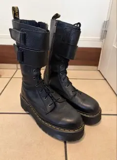 2026年最新】dr.martens jadon strapの人気アイテム - メルカリ