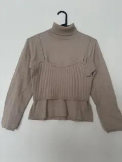 イーハイフンワールドギャラリービスチェ付レイヤードタートルネックリブニット