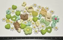 ハンドメイド　デコパーツ　樹脂　ホイップデコ　ネイル　デコパーツ