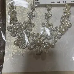 フラワーモチーフ ネックレス、ピアス