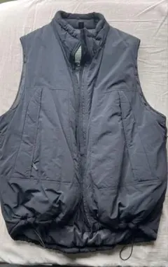 フリークスストア プリマロフト 中綿ベスト