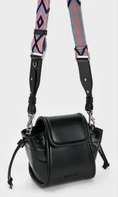 CHARLES & KEITH 2WAYバッグ ブラック