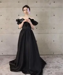 THE URBAN BLANCHEブラックドレス