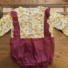 ベビーロンパース