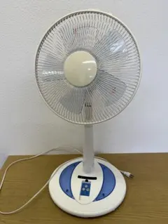 ホワイトスタンドファン 5枚羽根 ホワイト スタンド式扇風機 5枚羽根 - メルカリ