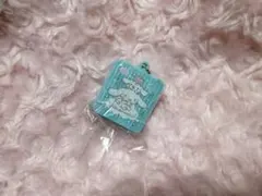 シナモロール　クッキー缶チャーム