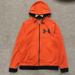 【R676】 UNDER ARMOUR ジップアップ パーカー サイズM
