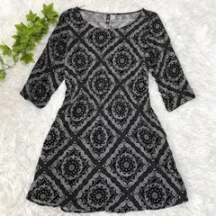 H&Mのミニワンピース