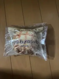 セブンイレブンくじ Ｃ賞サクふわメロンパン ポーチ